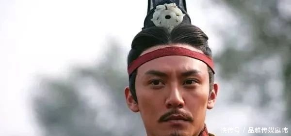 孙策|孙策死后,周瑜为何甘心臣服于孙权之下呢?答案在这里!