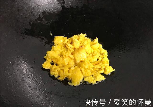 营养|白菜学会这么做，比炖肉还好吃，鲜美营养又简单，上桌连汤都不剩