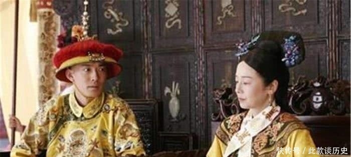 慈禧|慈禧穿上龙袍，问李鸿章是否合身？李鸿章智答3字，才免遭一死