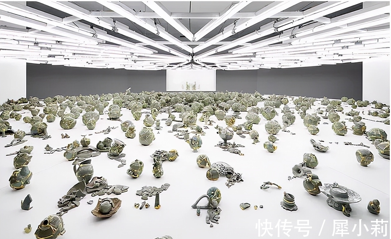 雕塑@“丁达尔效应”的雕塑,那是光照进来的地方