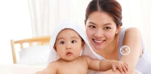 辅食|8个月宝宝吃什么体重都不长,大夫说出原因,妈妈恍然大悟