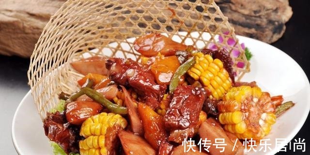 土豆|大丰收，东北特受欢迎的菜，经典又接地气，出锅瞬间征服你的胃！