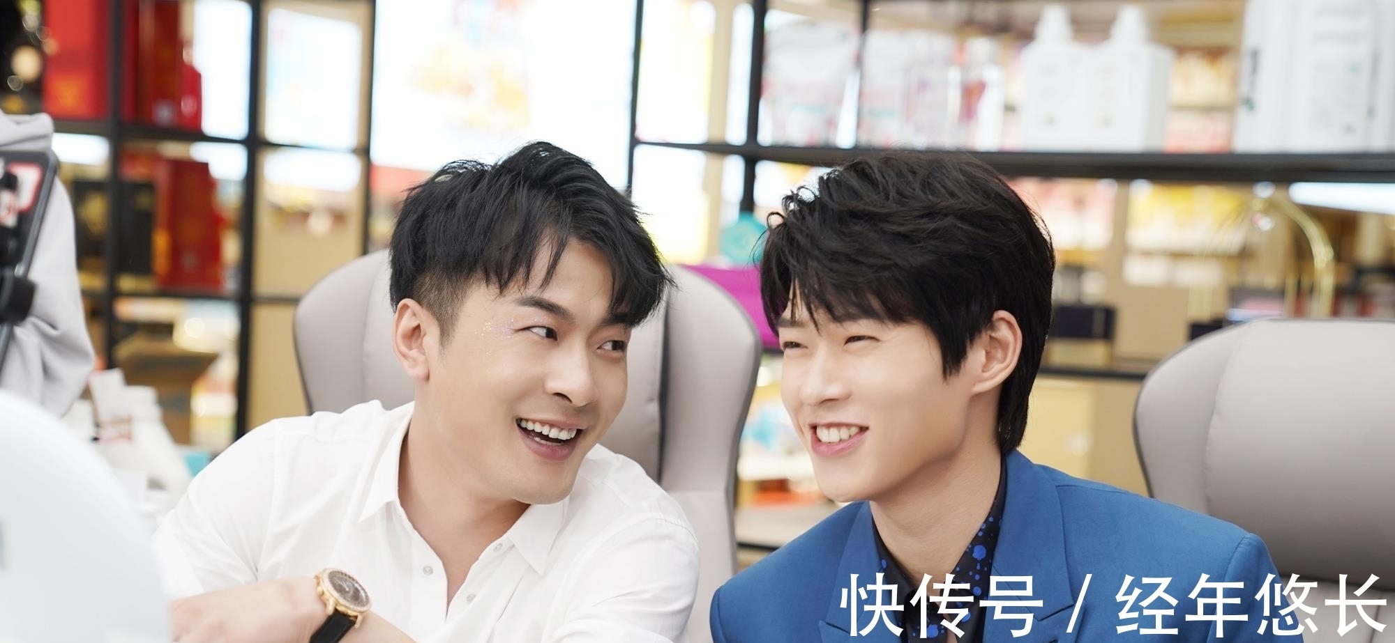 网红|继陈小春假金条，主播为带货掐哭孩子配合卖惨，直播交易还能信？