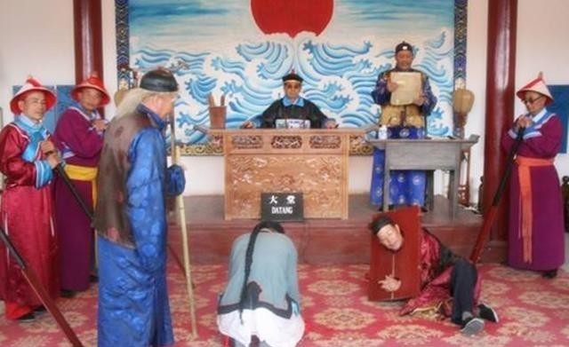 讼师|古代最特殊的一类人群,靠一支笔救人无数,连县老爷都怕他们