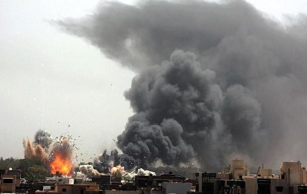 原子弹|被轰炸的广岛有多惨幸存者到处是行走的“鬼”，许多人被煮死