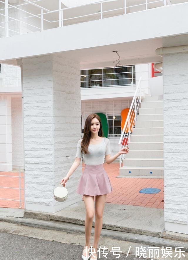 ÍøºìÄ£ÌØ·Ç³£ÃÔÈ˵ÄÉí²Ä£¬ÊÕÑü°æÐÍÉè¼ÆÁ¬ÒÂȹ¸ßÑÅÃÔÈ˵ÄÓ¡Ïó£¡