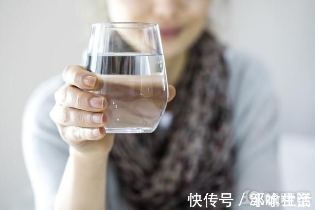 蜂蜜|早餐决定你的寿命医生早上空腹时，再饿也不能碰2种食物