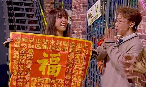 潘长江父女上蓝台春晚演小品，郭冬临猛灌汽水，煞费苦心却没笑点