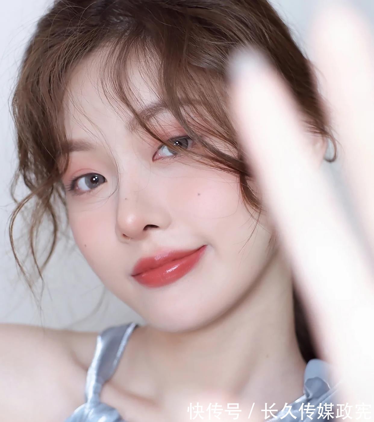 口红 让黄皮逃不出的口红,是森绘梨佳都爱的日杂色!