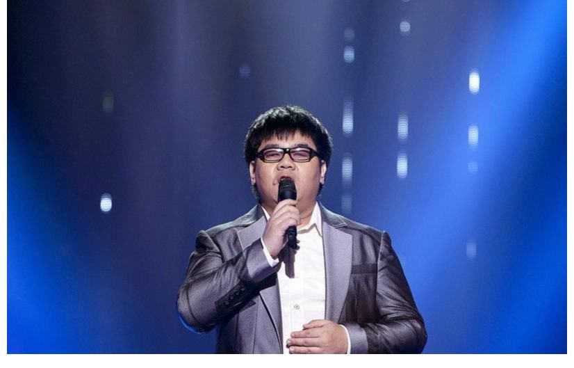 草根逆袭斩获星光大道总冠军，走红却忘初心，盲人歌手杨光他变了