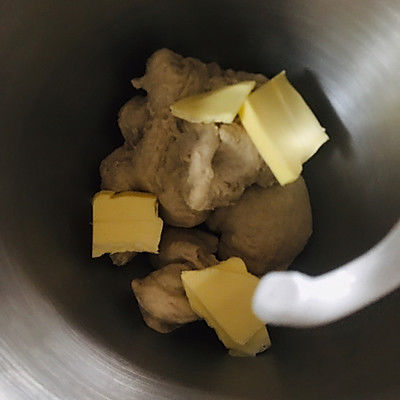 全麦蔓越莓核桃软欧包