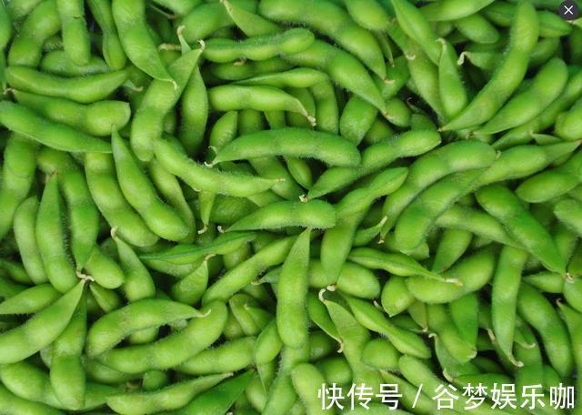 糖尿病|常吃核桃可降血糖,提示,不想血糖飙高,3种素食尽量少吃