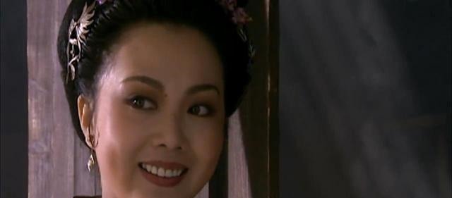 武松|同样被发配,为何林冲卢俊义差点被打死,武松却没事