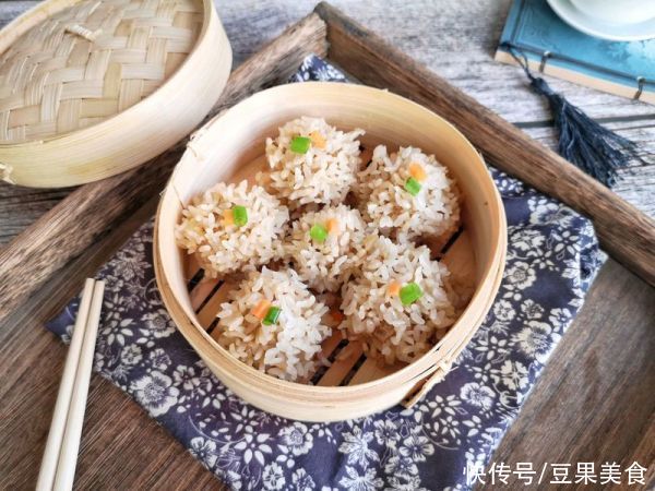 禹馨|三分钟做好大米肉圆,做饭太简单