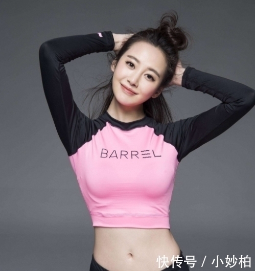 Qq主页头像怎么移到中间 Qq主页头像怎么移到中间
