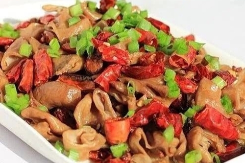 上桌超级受欢迎的下饭菜，鲜香开胃，好吃到吮指，老少皆宜！