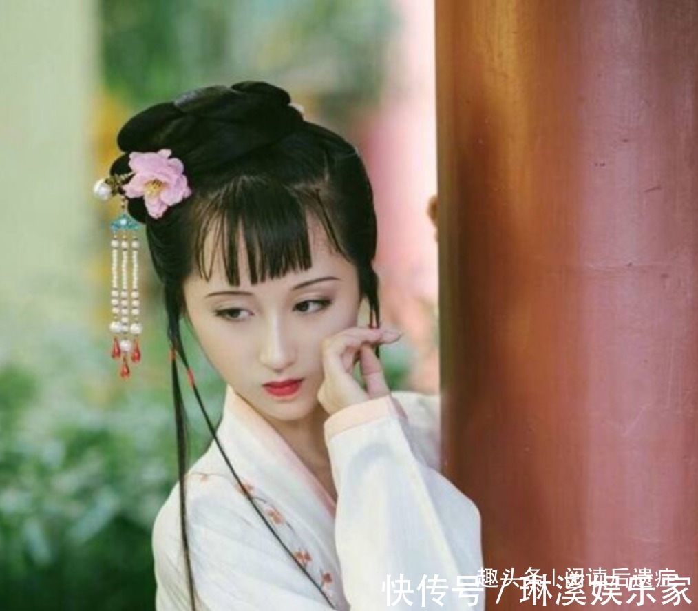 贾政#全世界都不批评林黛玉,为什么只有这个丫头,习惯性怼她