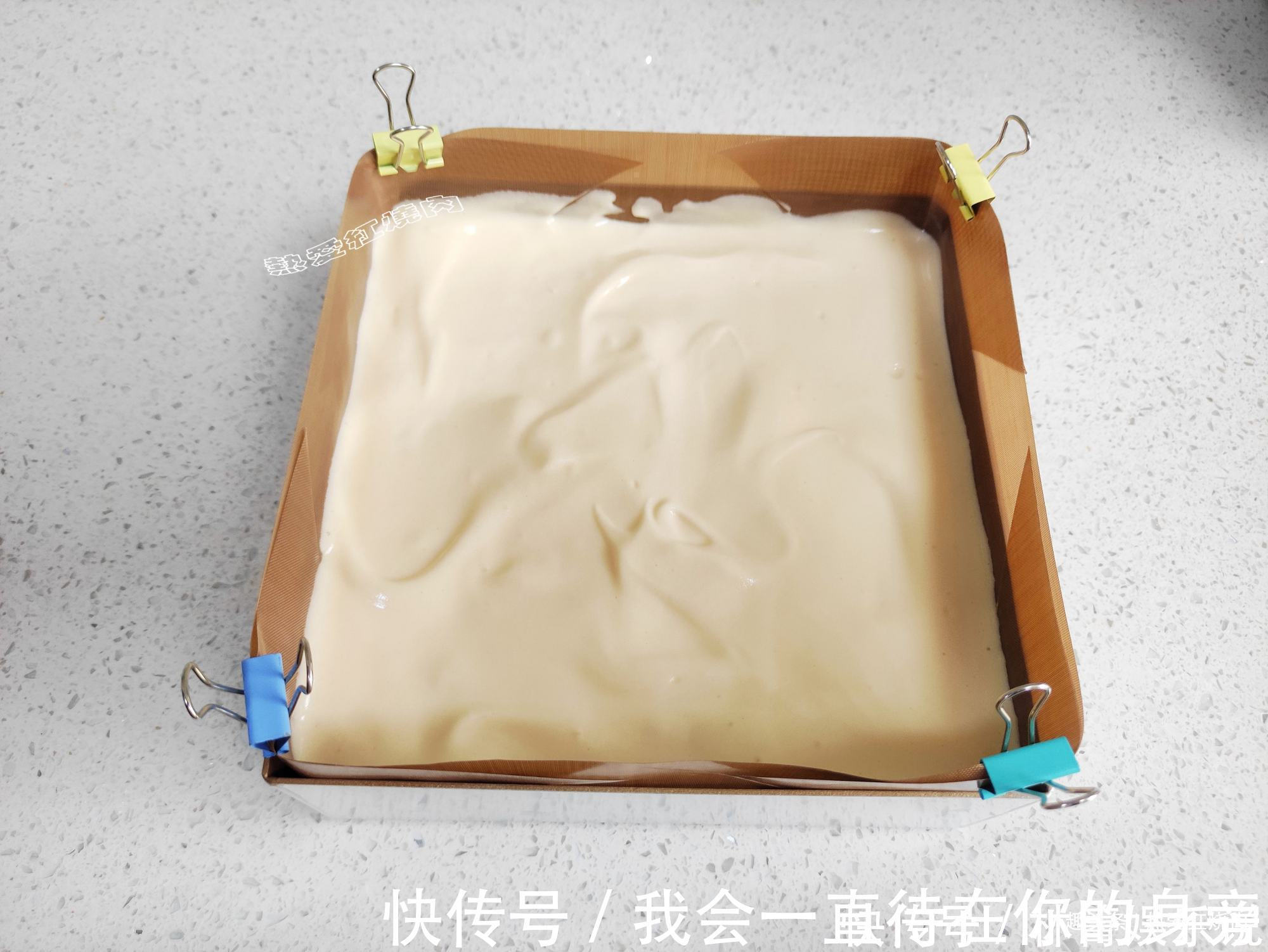 蛋糕|这个蛋糕比戚风还好吃,冷藏后食用更佳,趁现在鸡蛋便宜赶紧做呀