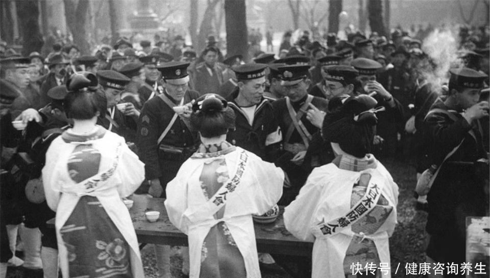 原子弹|为何说原子弹下无冤魂,看看二战时的日本女人都在干些什么