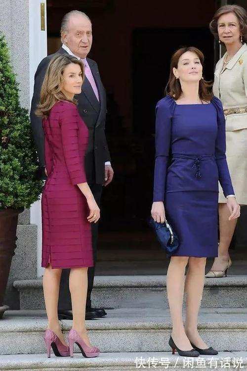 粉色|西班牙王后真节俭,一双粉红高跟鞋反复穿,撞衫影后也不输气场