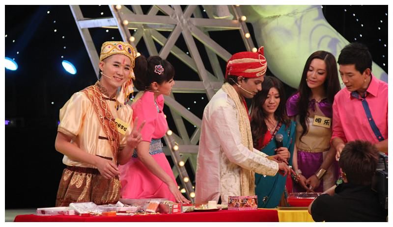 独家专访孔雀哥哥：没有名气但也希望得到大家尊重！