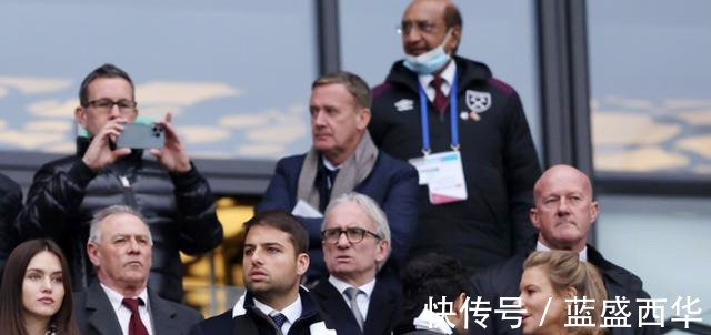 黑马|英超两大搅局者!土豪近6轮不败 1-1逼平英超大黑马!