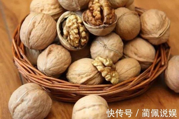 禁忌|常吃核桃好处多多,但要牢记4大禁忌,吃错了还影响健康