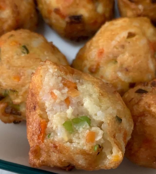 酥里嫩|外酥里嫩的豆腐丸子原来做起来这么简单,家人都说好吃