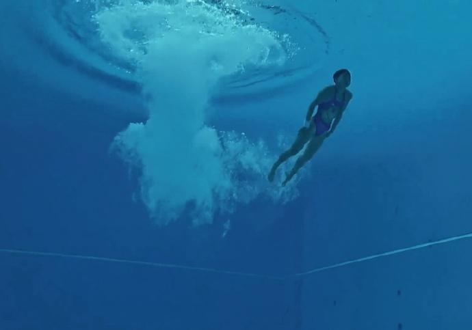 冠军|全红婵夺冠获千万奖励？一汽红旗送车遭质疑，冠军家成网红聚集地