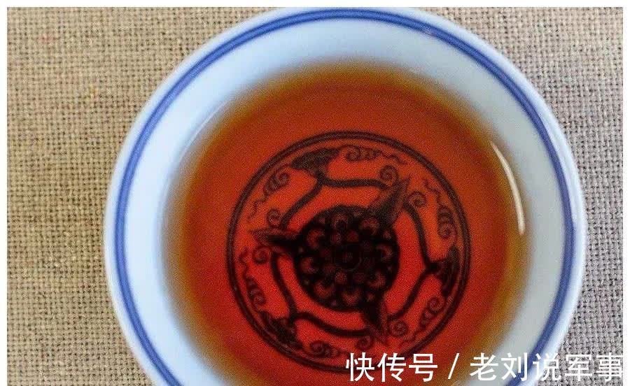 发育|在怀孕阶段,有4种东西孕妈尽量别贪嘴,会损伤宝宝大脑发育