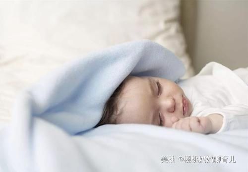 睡眠环境|研究表明:孩子睡觉反应暗示大脑发育状况,若有这3种,就偷乐吧