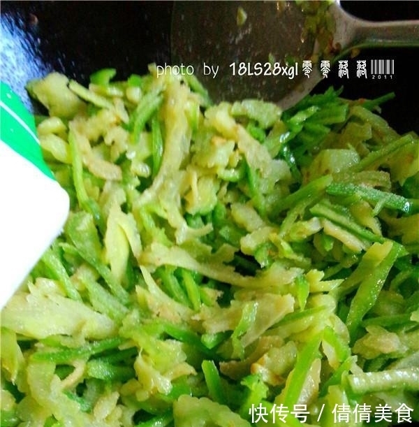 解毒|夏天多吃这菜，清热又解毒，三两下炒一盘，营养又美味，越吃越瘦