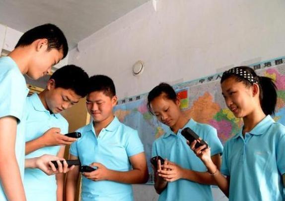 现状|中国首例5胞胎出生后,如今已过17年,一家人的现状令人唏嘘