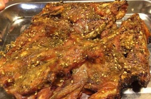 鸡架|被南方人直接丢,却是北方人的宵夜“扛把子”,北方人忒不识货