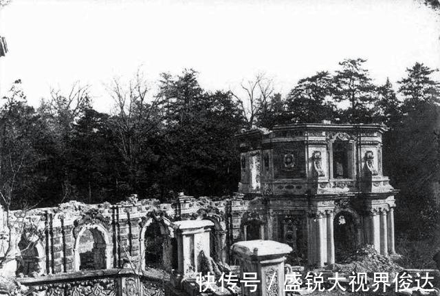 万春园|140年前的圆明园老照片：那时主体还在，图1是海晏堂十二生肖兽首