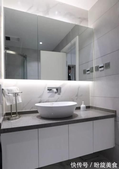 68㎡新中式两室,意境当道,面积不是问题!