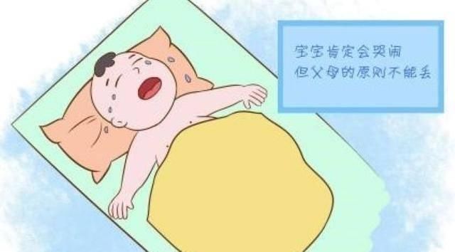 新生|护士把新生婴儿放入水中，宝宝以为自已在肚子里，整个画面萌化了