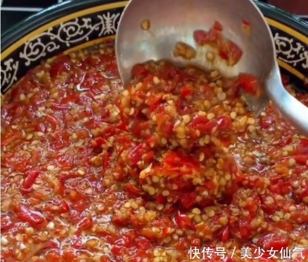 辣椒酱|每年秋天,妈妈会用这辣椒做辣椒酱,越辣越香,辣到爽为止