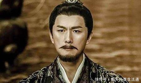 皇帝|皇帝驾崩前托孤给宰相，后者发誓效忠幼主，一转身却拥立他人为帝