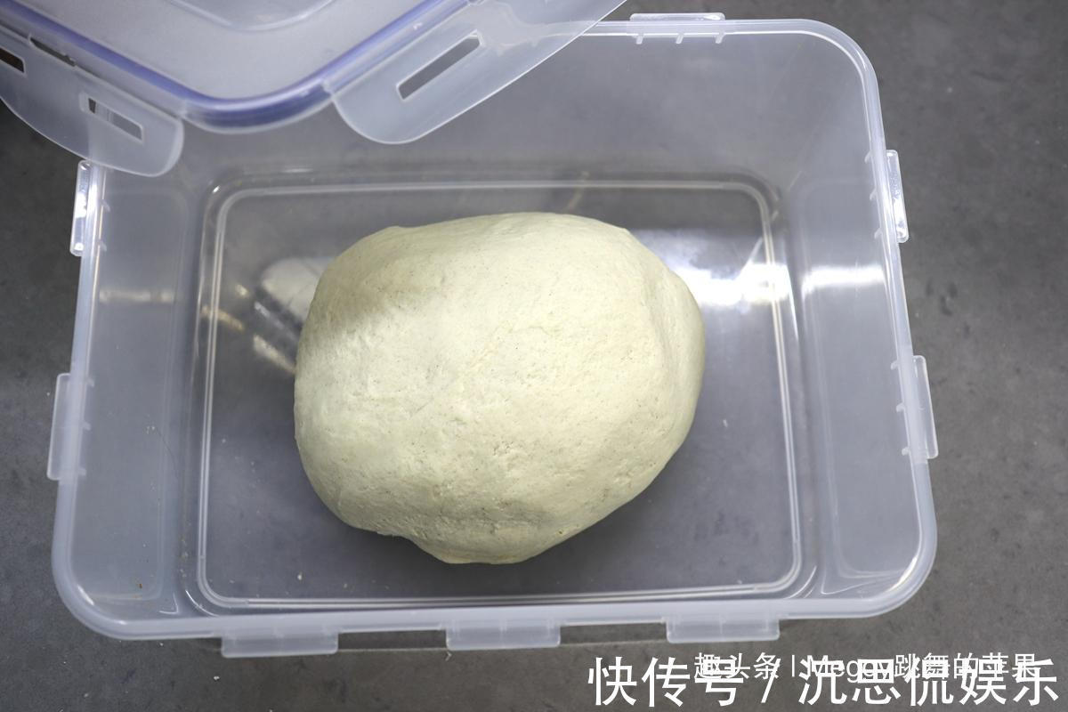 三个萝卜一盆面,蒸出的大包子比肉香,越吃越香!