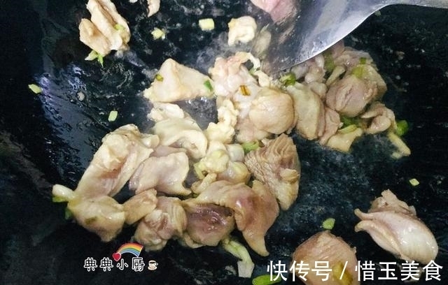 鸡腿|鸡肉和毛豆米一起炒,好吃入味,喷香下饭,孩子多吃都不腻