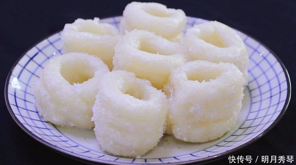 白糖和糯米粉还能这么吃,第一次吃就吃上瘾了,外酥里糯