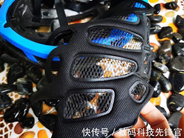 智能|为运动骑行带来高效体验,华为生态318智能运动头盔开箱实测