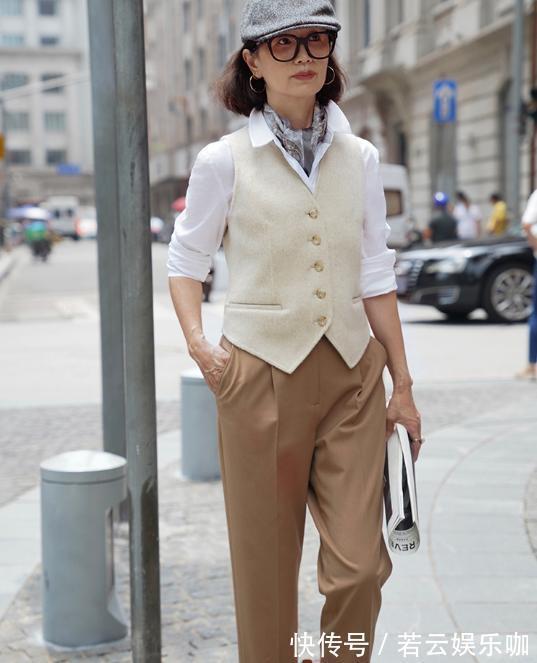 套路 入秋必备的3件衣,囊括时尚博主90%的穿衣套路,适合气质型女人