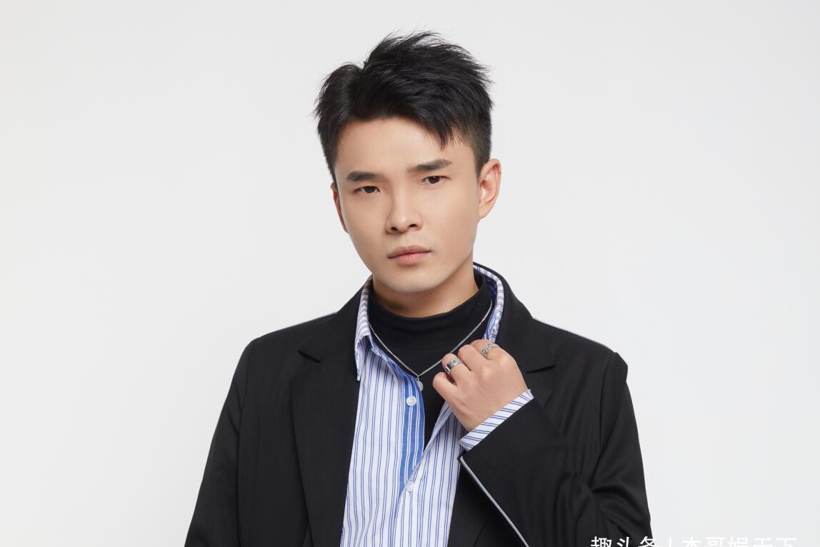 王靖雯|《好声音》专业评审团发话了，姚晓棠满票果然不是因为实力