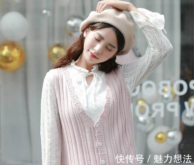 小衫|女人过了三十岁,少穿连衣裙,多穿这样的小衫,好穿方便显年轻