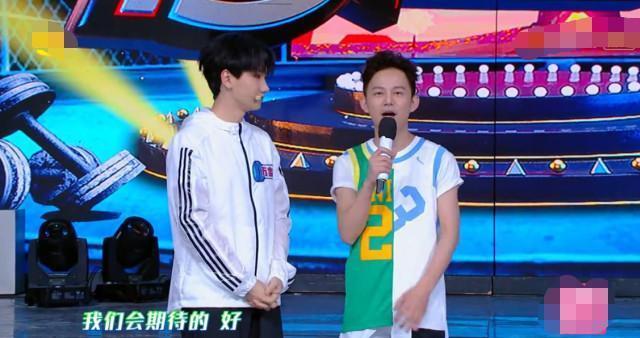 《快本》史上“情商最低”嘉宾！宣传自己无视节目，何炅当场叫停