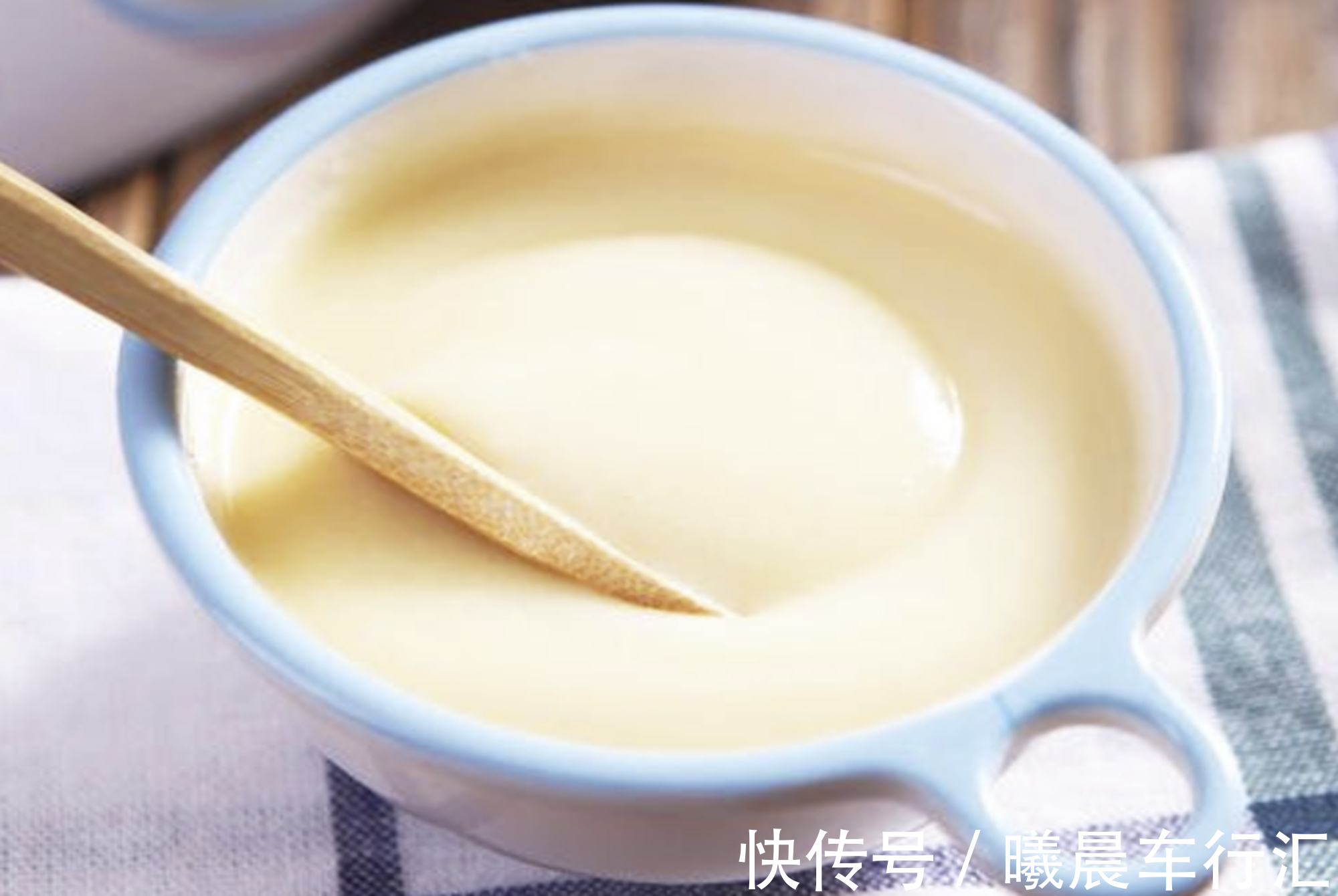 食物|8月龄宝宝重30斤,医生询问喂养方式后批评:米糊没营养,少吃点