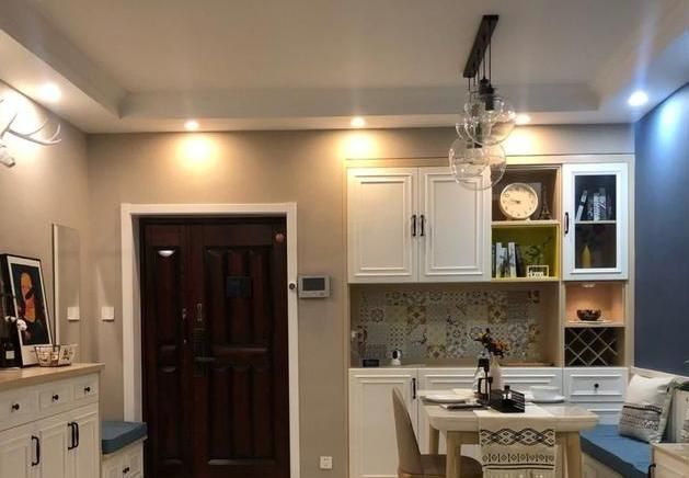 鞋凳|85平米的两房,装修设计温馨又大气,定制的柜子真的太实用了