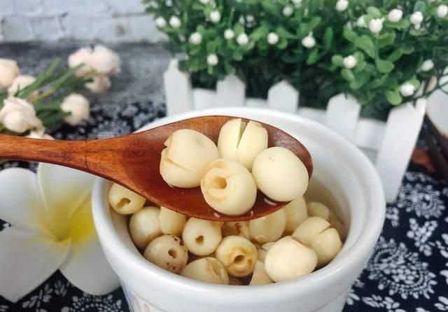 莲子芯|大夏天，遇到这种“高钾食物”别手软，当零食吃，身体健康过夏天